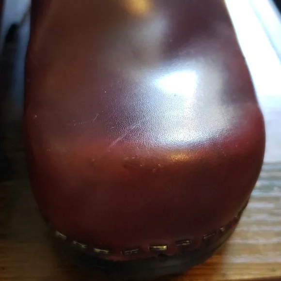 Dansko Women's Working Clogs Cordovan Sz 37/7 - Picture 4 of 12